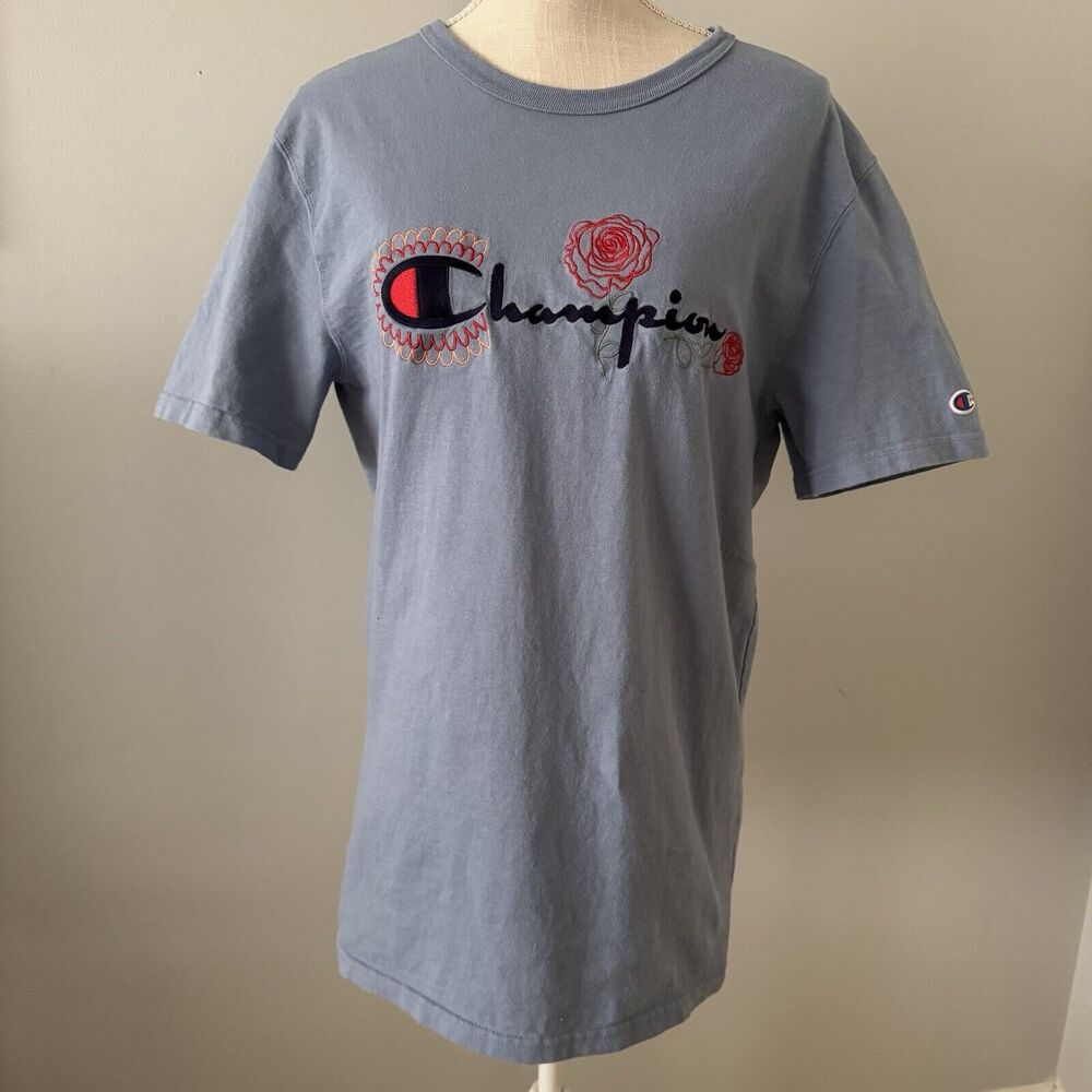 Vintage Champion Blue Embroidered Rose Short Sleeve T-Shirt Size Medium